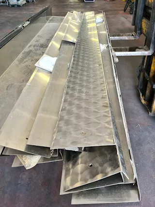 Paraspigoli in acciaio inox usati - Foto 2
