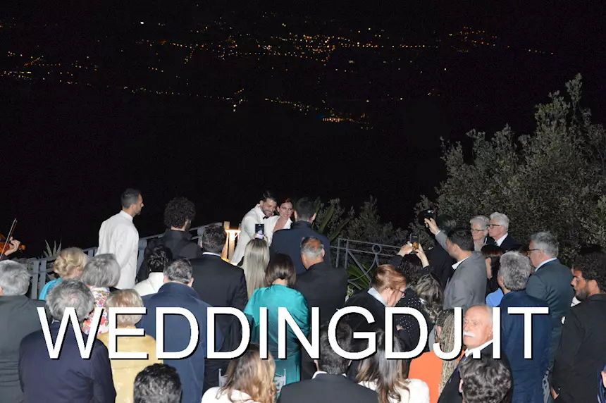 Foto 2Eventi e matrimoni DJ Set Personalizzati Eventi Aziendali,