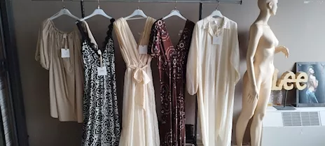 Stock abbigliamento donna firmato