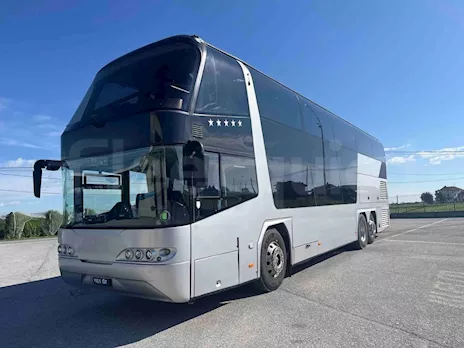 Autobus Neoplan Cityliner 1.231.686 km