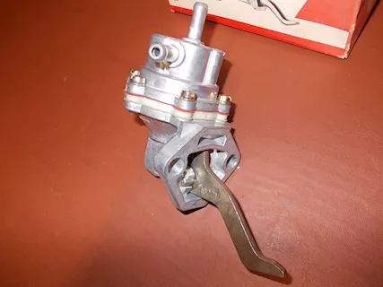 Pompa benzina Fiat 124 Sport-Spyder 1400 - Foto 3