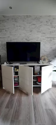 Madia bianca laccato lucido 3 ante push pull, marca Ovvio, prezzo trattabile - Foto 5
