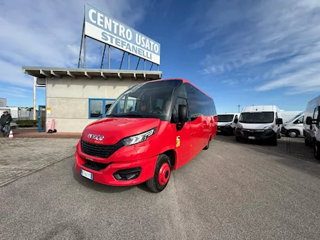 Iveco Daily 70C21 Indcar Wing 27+1+1 pari al nuovo