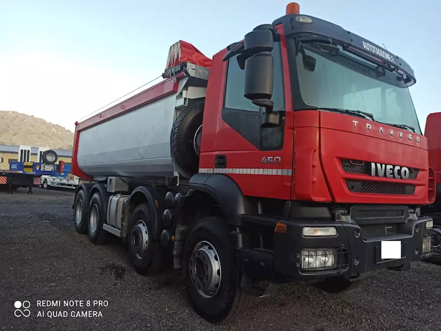 Foto 9Iveco Trakker 3 assi 4 assi varie disponibilità Cassone Ribaltabile