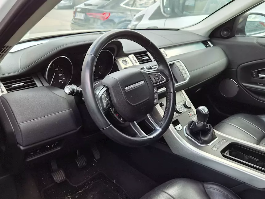 Range Rover Evoque cilindrata 2000 TDI con il motore rotto, cambio manuale - Foto 6