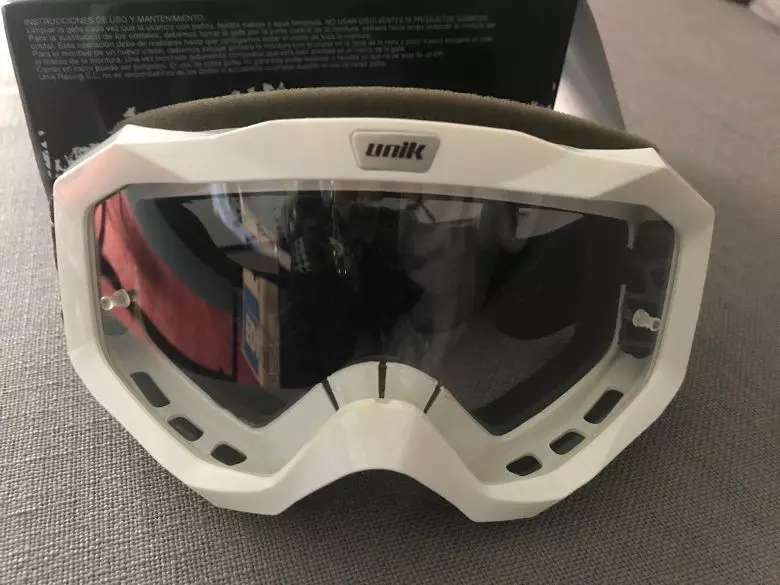 Unik mascherina cross sci nuova, colore bianco