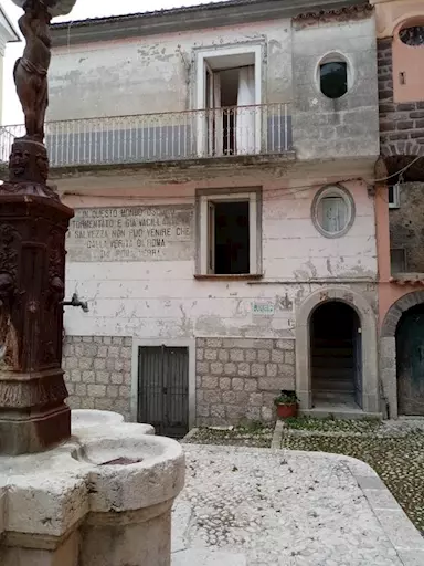 SOLUZONE IN CENTRO DOPPIA ESPOSIZIONE