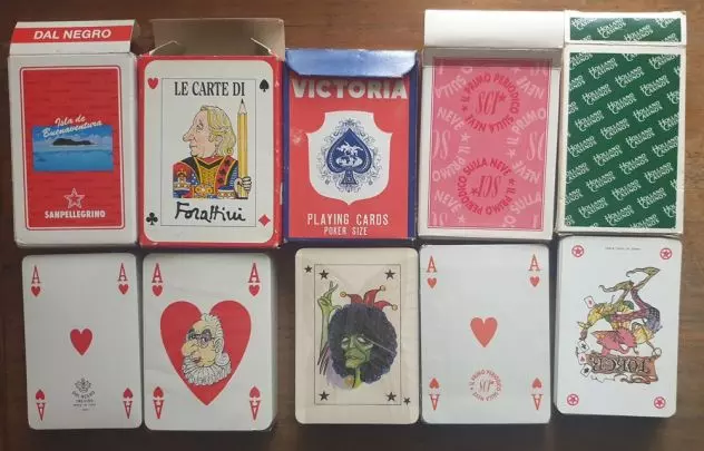 Lotto 5 mazzi carte poker Forattini Victoria Le Ore Diadora