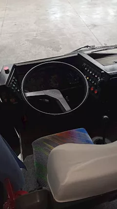 Vendesi Iveco Orlandi Anno 1999 Km 185096 Euro 2, prezzo trattabile - Foto 4