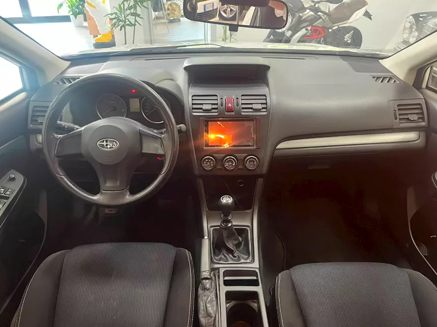 Subaru XV 2.0d Symmetrical AWD Anno 2013 Km 156000 Fuoristrada/SUV - Foto 11