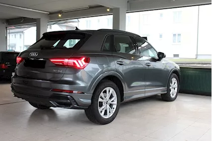 2022 AUDI Q3 35 TDI S line quattro Cam LED Navi Km 83000, colore Grigio - Foto 2
