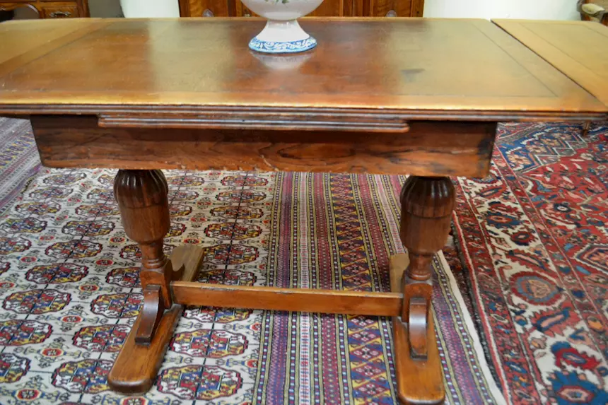 Tavolo/Scrittoio stile Neorinascimento Elisabettiano, in legno - Foto 2