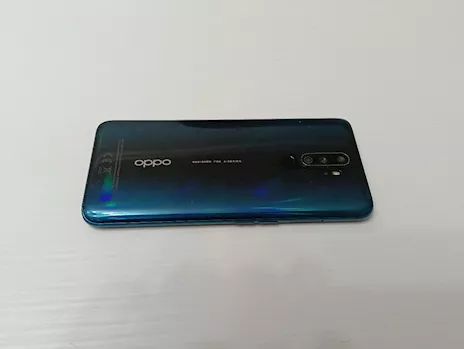 Oppo A9 con scatola, cover e vetro temperato, in ottime condizioni - Anteprima 4