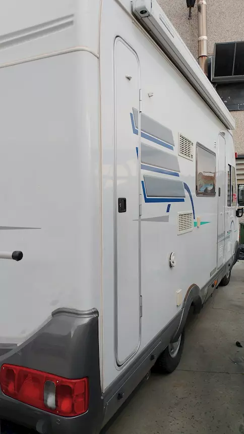Motorhome Hymer B564 Anno 2000 Km 145000 Diesel, mai usato - Foto 4