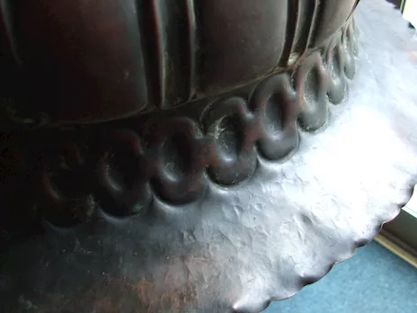 Bacile in rame con supporto in ferro - Foto 4