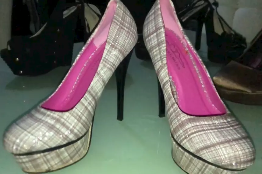 Scarpe con tacco