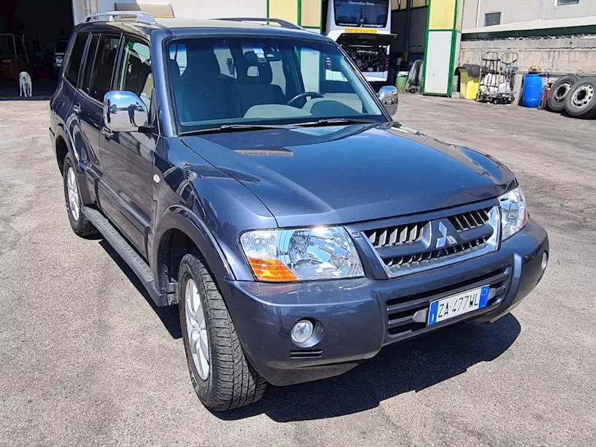 Mitsubishi Pajero