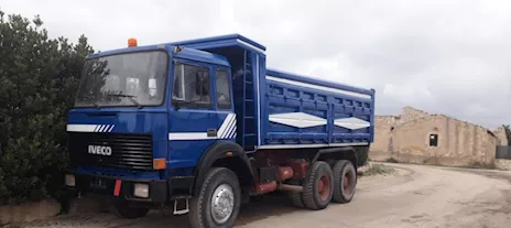Iveco Trakker 3 assi 4 assi varie disponibilità Cassone Ribaltabile - Anteprima 10