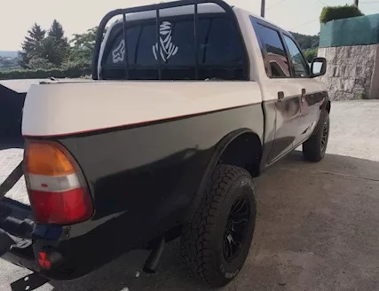 Mitsubishi L200 1999 2.5tdi Manuale, in ottime condizioni - Foto 2