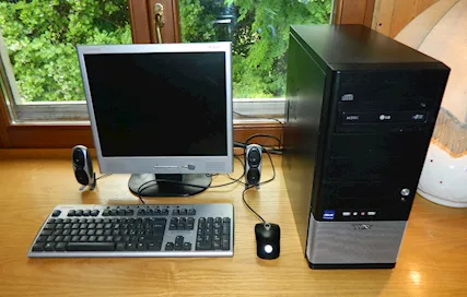 PC Dual Core 3.10GHz,