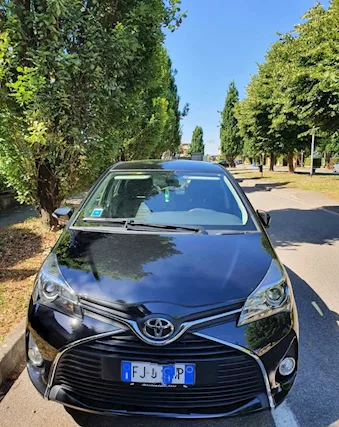 Toyota Yaris 1.0 Active 2017. 5 porte