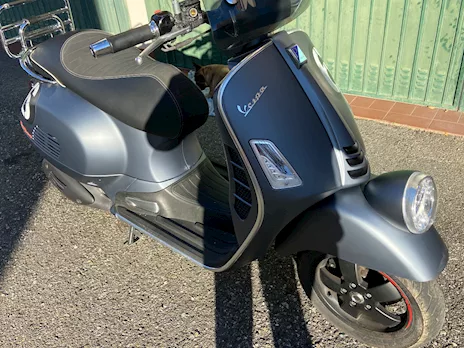 Vespa 300 GTv serie numerata Marca Piaggio - Foto 5