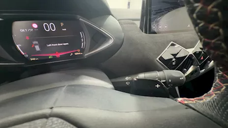 DS3 1.2 Hybrid Etoile Auto Km 15942 Fuoristrada/SUV Ibrida, colore Volo - Anteprima 6