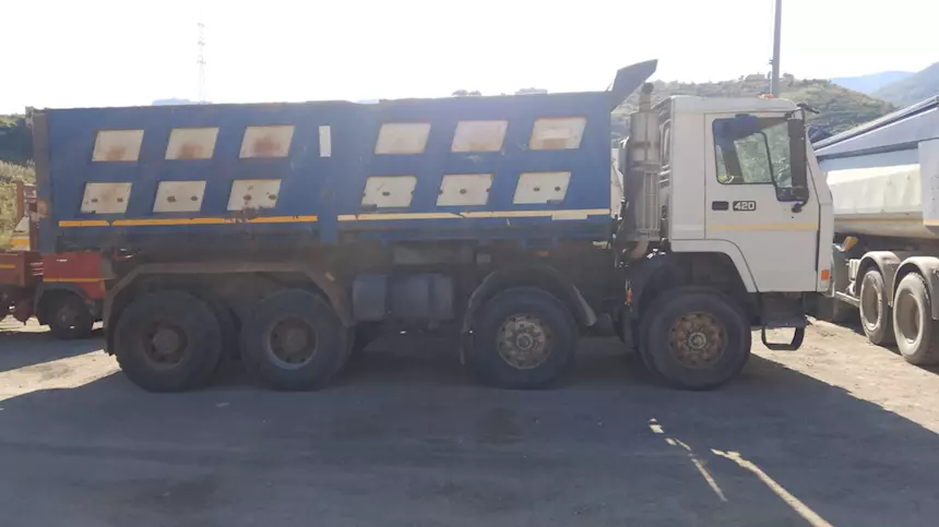 Foto 8Volvo FL 420 ribatabile Cassone Ribaltabile Anno 1998 Km 5490000