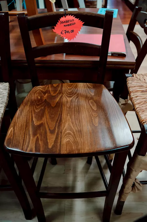 Sgabello Rotondo In Legno Massello Di Faggio – Noce, Altezza 50 Cm, Diametro 30 Cm, Prodotto Italiano