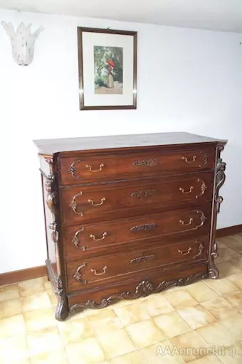 Cassettone in Noce Restaurato