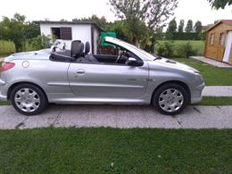 Foto 3 Peugeot Modello 206 - Frizione rifatta Anno 2004 Km 150000 Cabrio