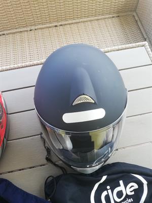 Caschi tg. L e XL