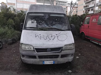 Ducato Maxi incidentato