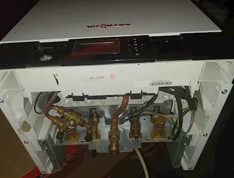 Caldaia a condensazione Viessmann Vitodens 200 W