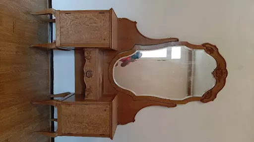 Camera anni 20 stile liberty