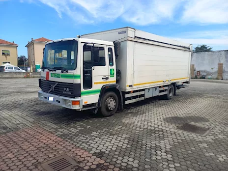 Volvo FL8 per ambulanti