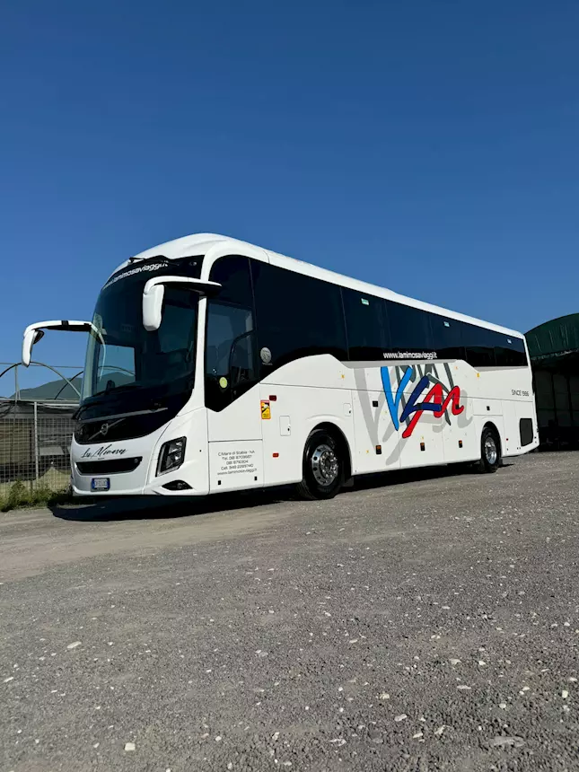 Volvo 9900 Anno 2020 Km 290000 Euro 6