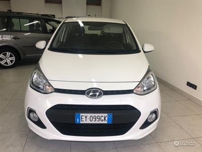 Hyundai i10 1.0 benzina OK Neopatentati Anno 2015 Km 117000, in ottime condizioni - Foto 2