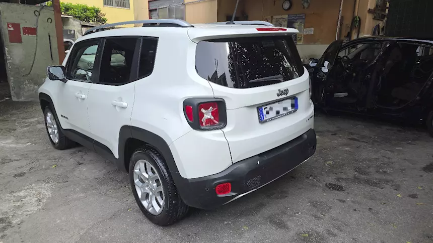 Jeep Renegade 1.6 MJT 120 CV Limited solo 79.000 km Anno 2016 - Foto 4