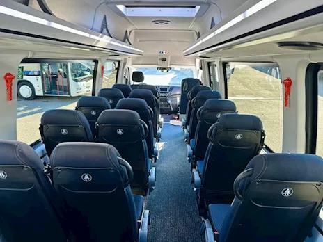 Iveco Irisbus Daily A65c18, cambio automatico, unico proprietario - Anteprima 8