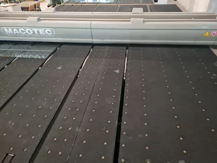Macotec Laminated Cutting Line - Year 2008