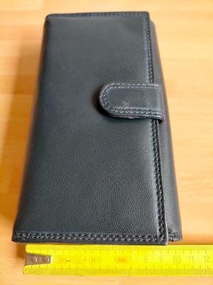 Diversi portafogli tutti nuovi - Foto 3