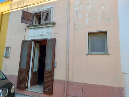 FinImmobil VENDE in Guagnano LE, Via Milano 25 casa