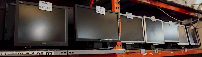 Foto 3Monitor VGA, marca Acer, in buone condizioni