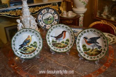 Gruppo di tre piatti da collezione Costa Bassano