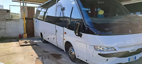Autobus Iveco Mago 31 posti a disco
