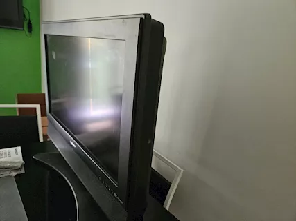 TV SHARP LCD 26'', tipo identificante, colore nero - Anteprima 5
