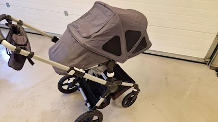 Bugaboo fox 2 ben usato acquistato a marzo 2019