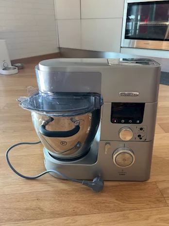 Kenwood planetaria