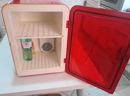 Mini Frigorifero Coca Cola 20 Litri portatile e non - Foto 2